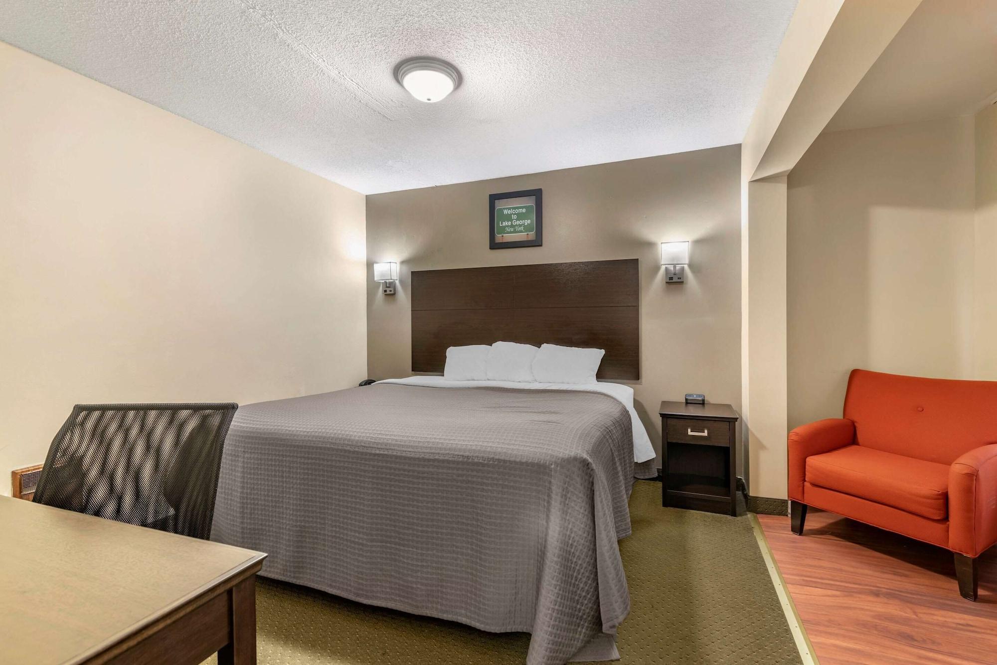 Rodeway Inn Lake George Outlets Dış mekan fotoğraf