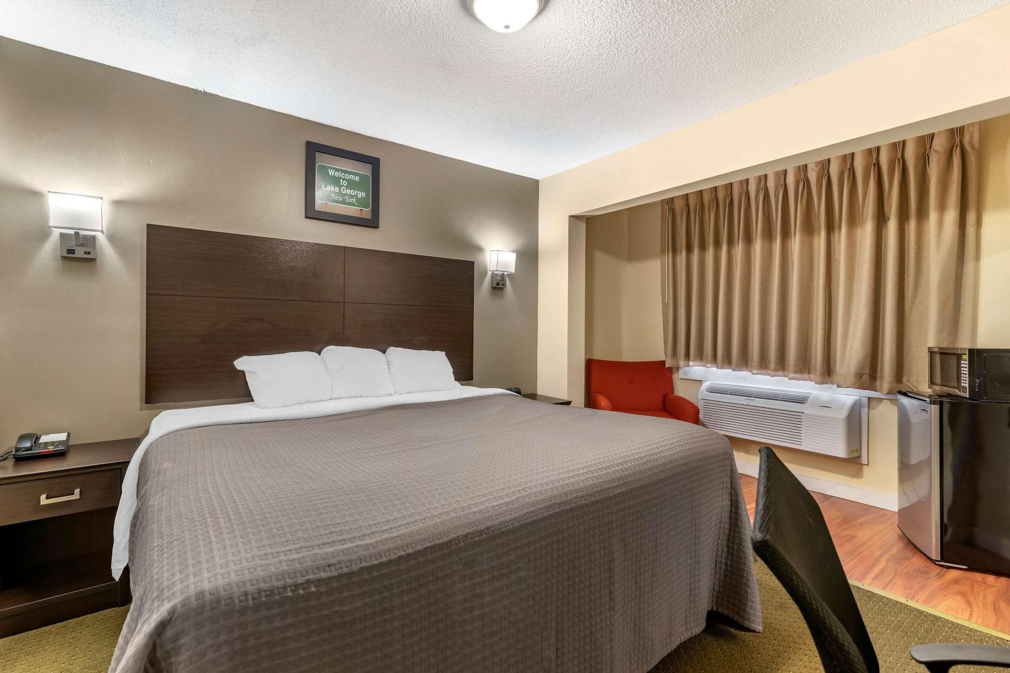 Rodeway Inn Lake George Outlets Dış mekan fotoğraf