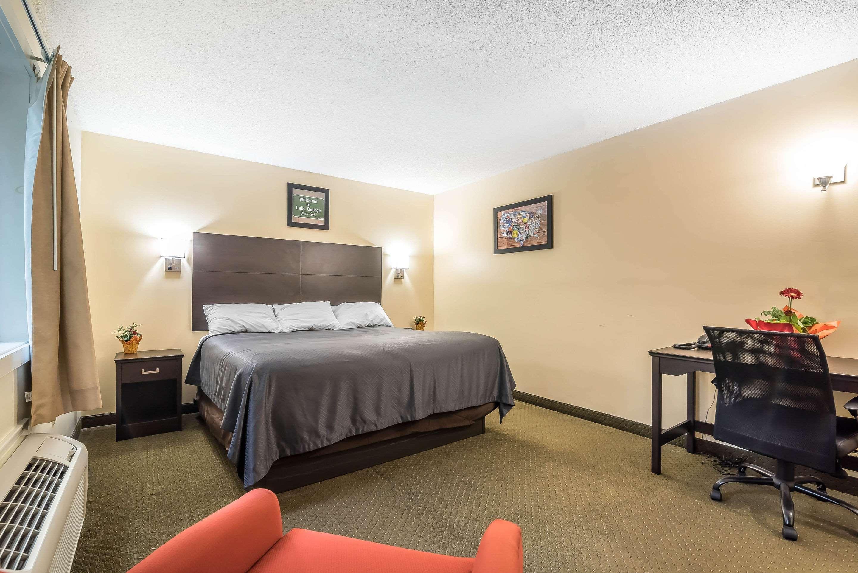 Rodeway Inn Lake George Outlets Dış mekan fotoğraf